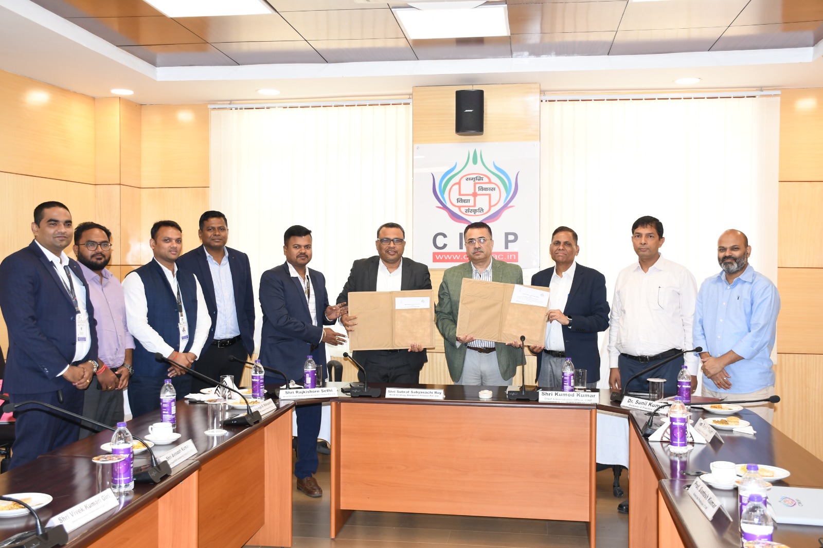 CIMP-BIIF and Annapurna Finance Private Limited Sign MoU to Strengthen Capacity Building in the Microfinance Sector