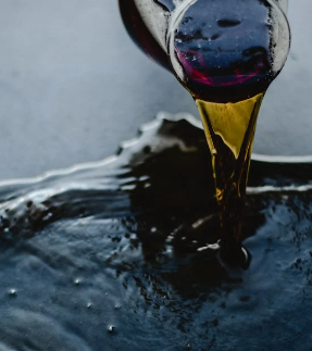 Brent crude stays above Dollar 100 as Iran-US tensions deepen global supply concerns