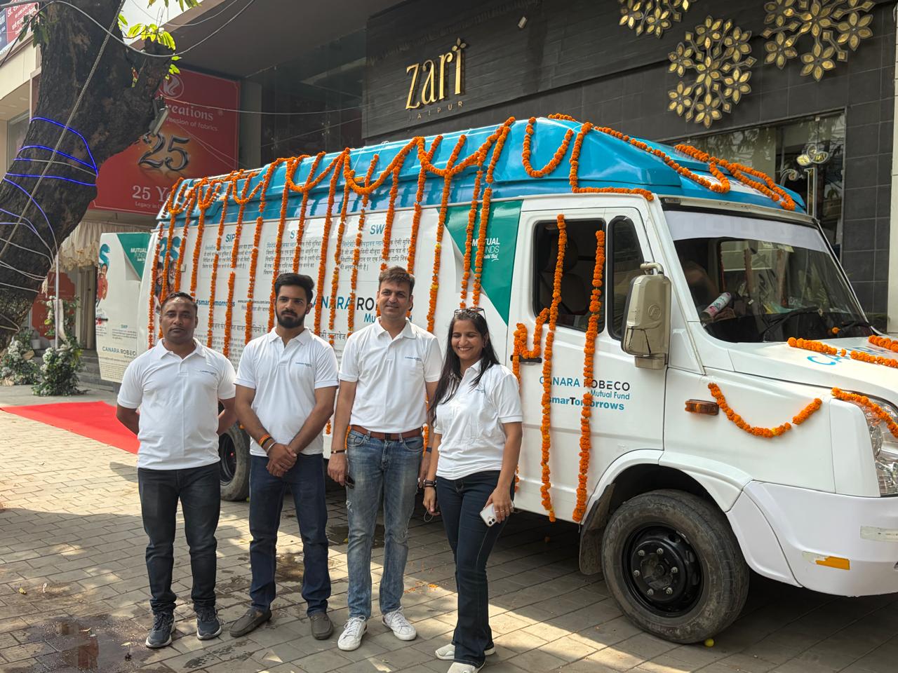 Canara Robeco Mutual Fund takes 'Nivesh Bus Yatra' to Madhya Pradesh to educate Investors